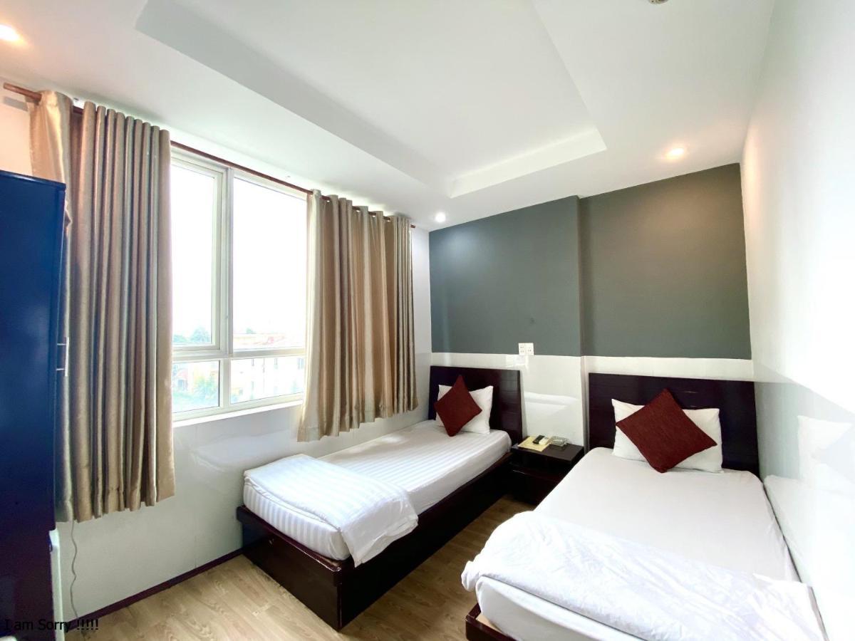 Mi Linh * Ho Chi Minh City