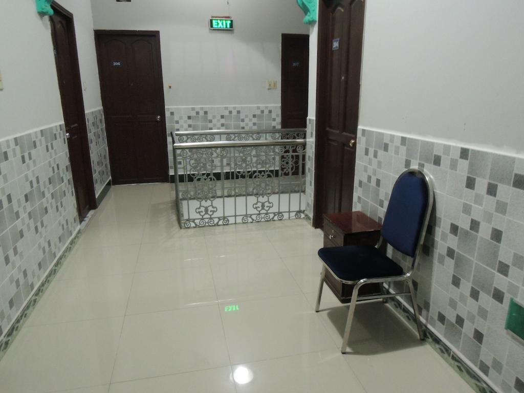 Hotel Tan Sinh Huong