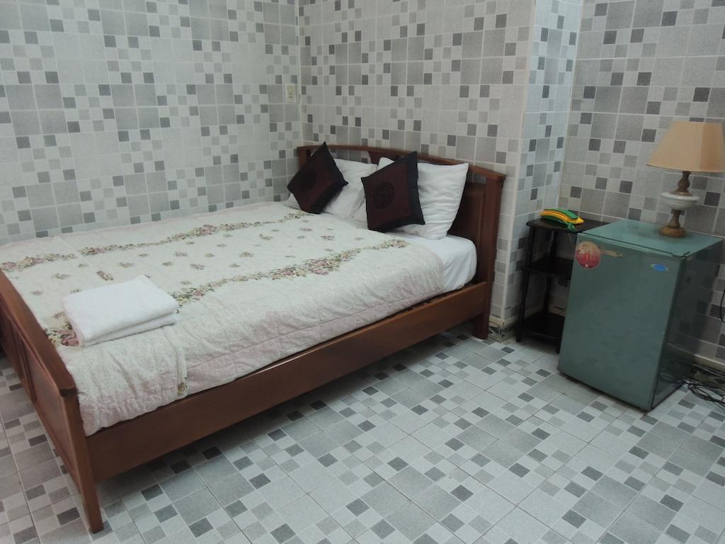 Tan Sinh Huong Hotel