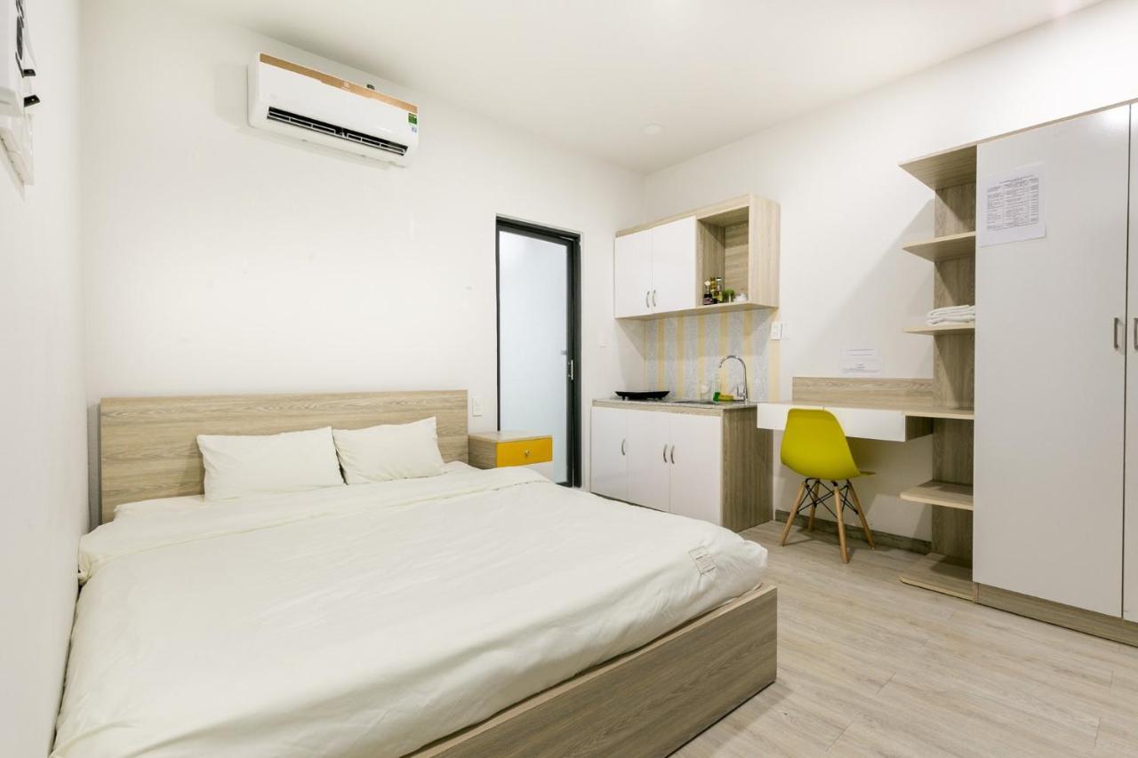 Dlux Saigon Hotel