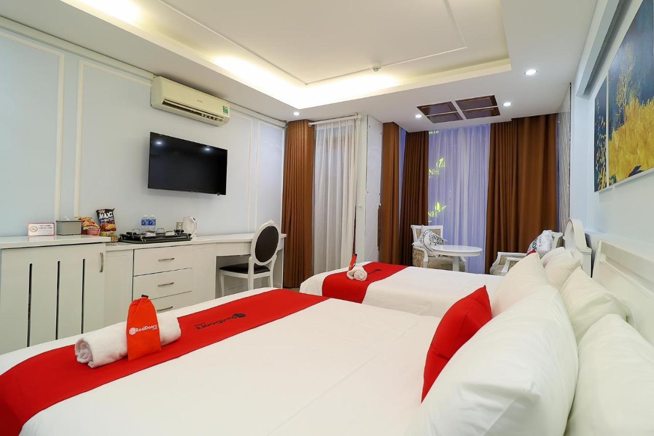 Reddoorz Plus Amore @ Nguyen Trai Street Hotel