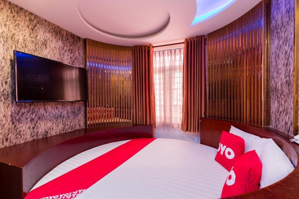 Hotel Sach *