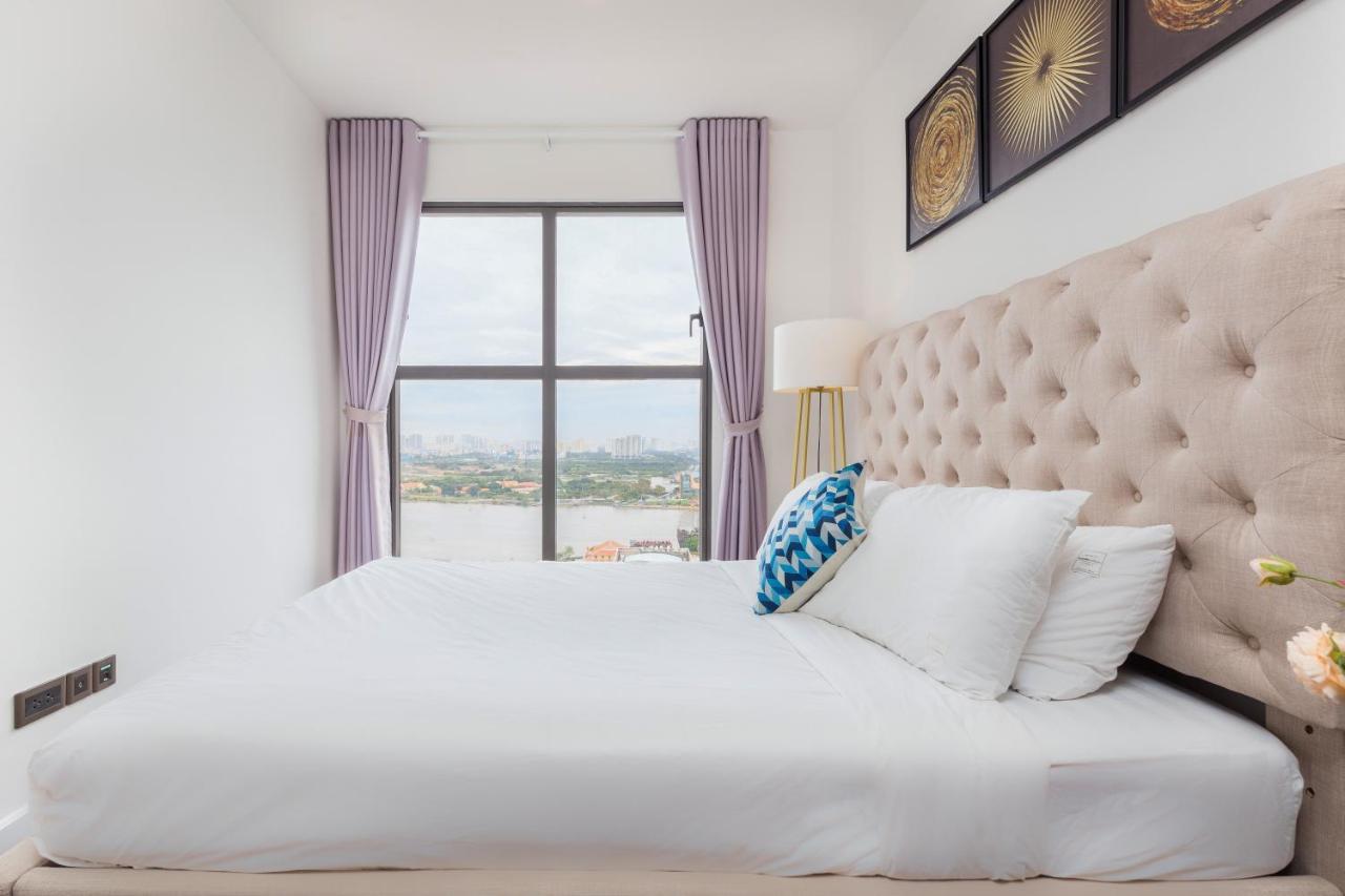Saigon Royal 2 Bedrooms Amazing View For Over 30 Nights Apartment