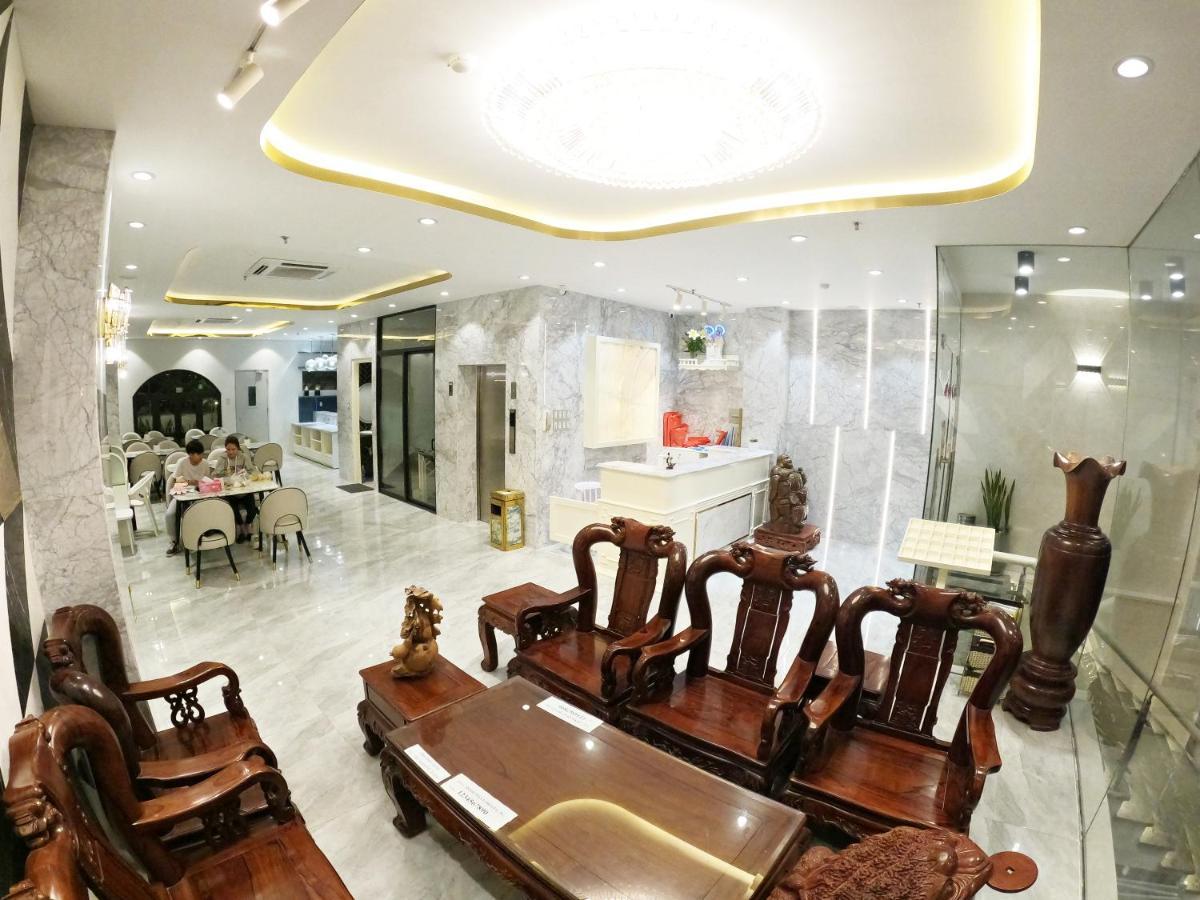 Dinh Phat Hotel