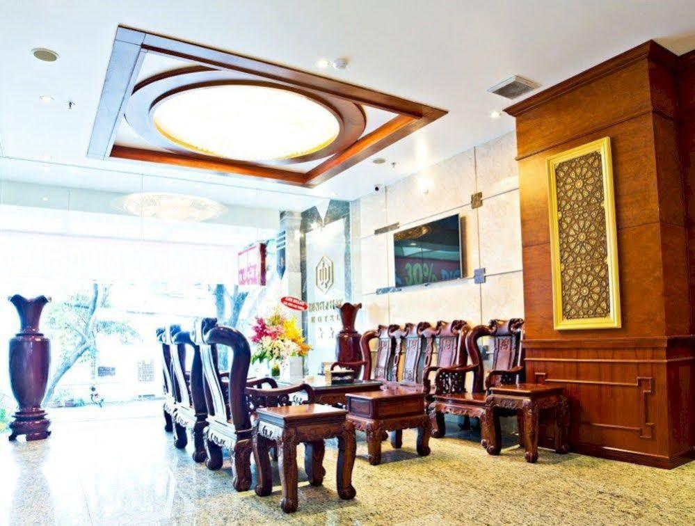 Hotel Dinh Phat