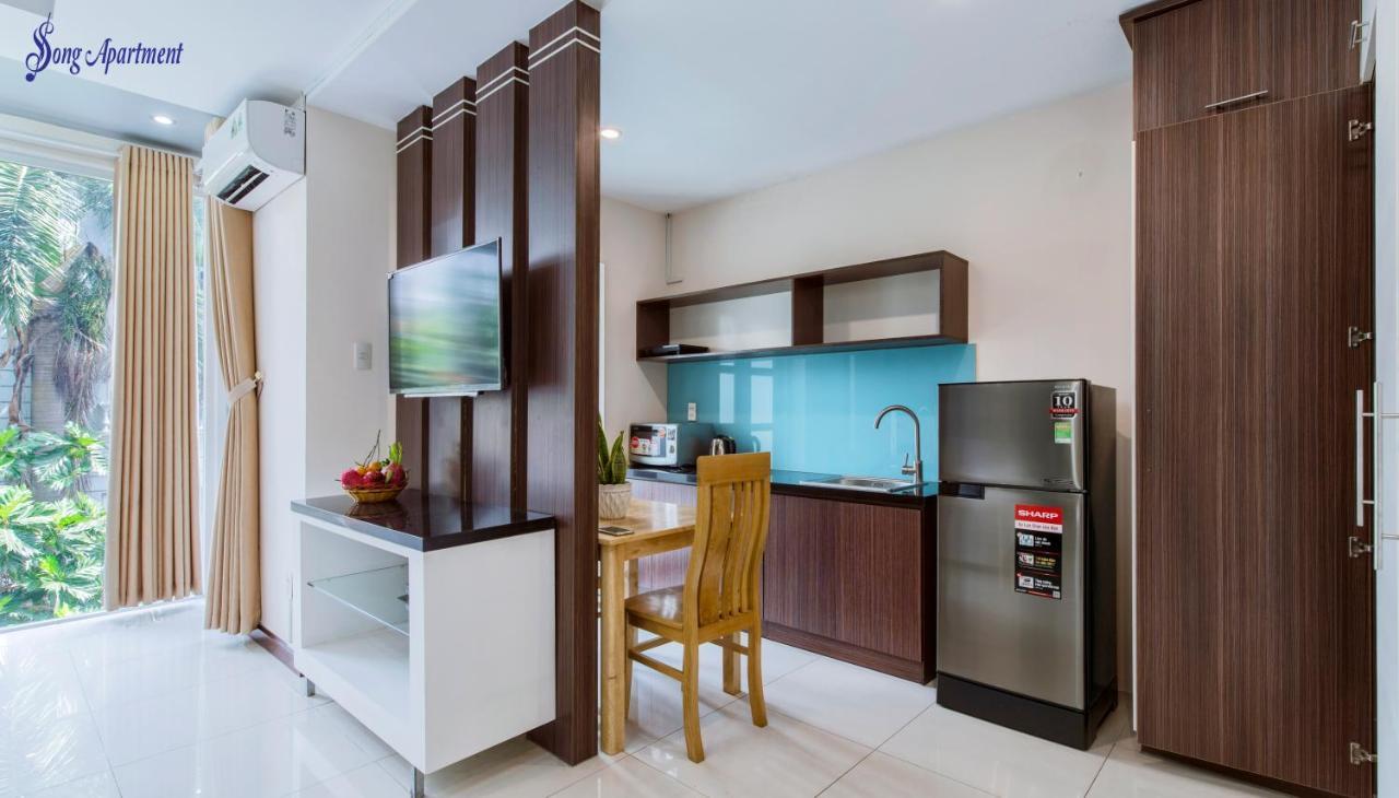 Song Apartment *