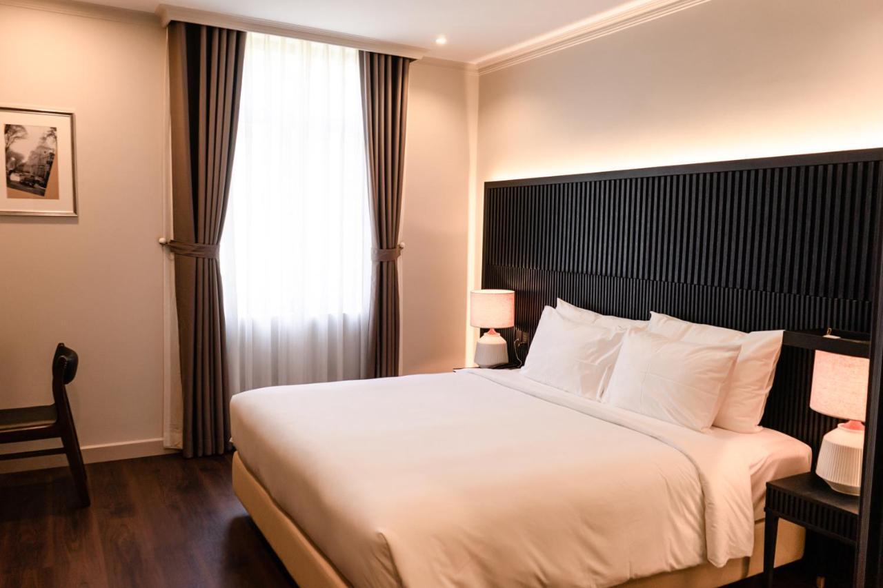 Aparthotel Charmaine's & 3*