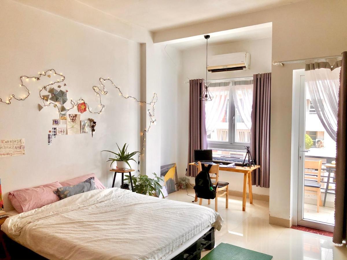 Du 1 Khách sạn hẻo lánh