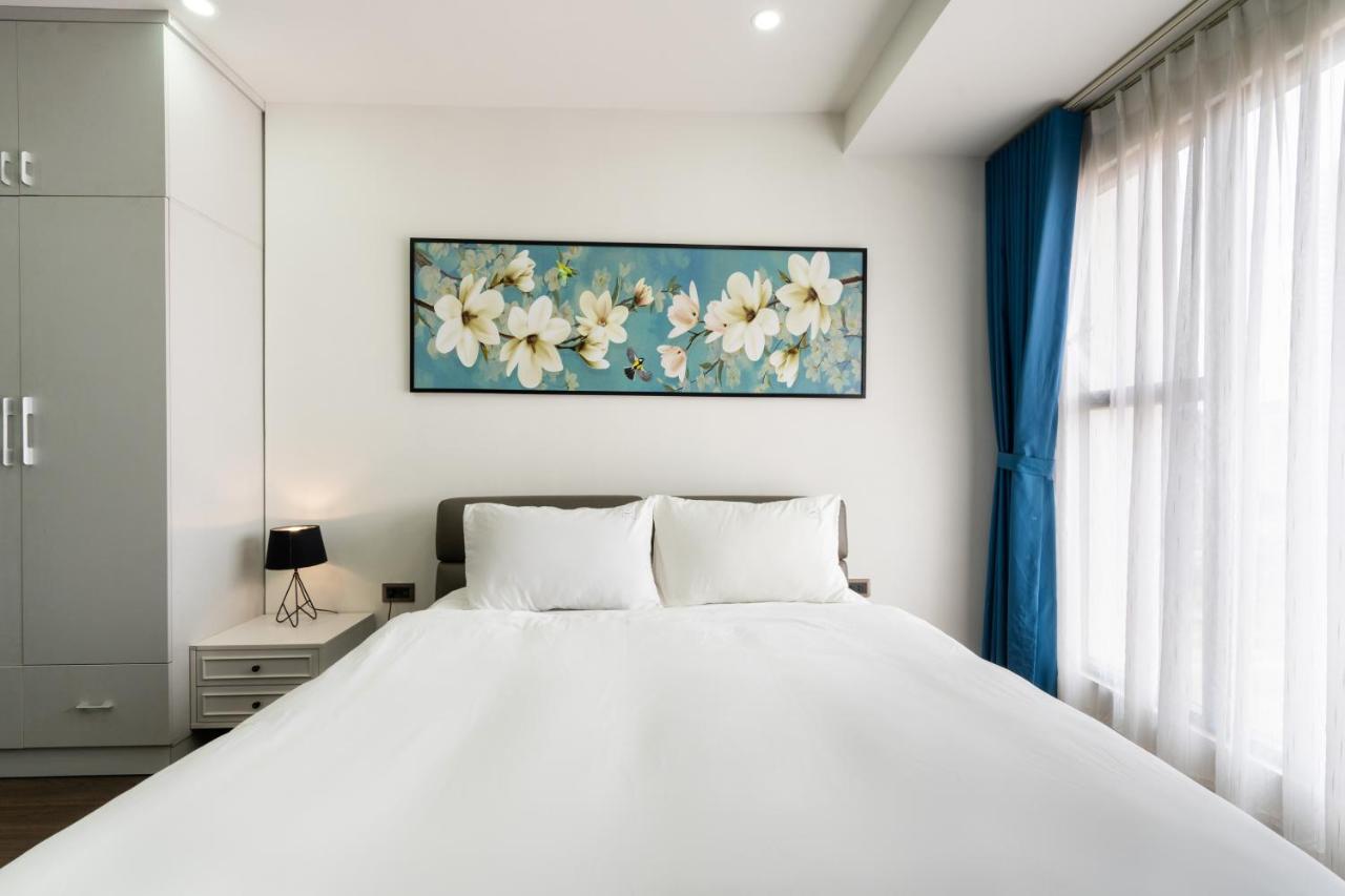Saigon Royal 2 Bedrooms Amazing View For Over 30 Nights *