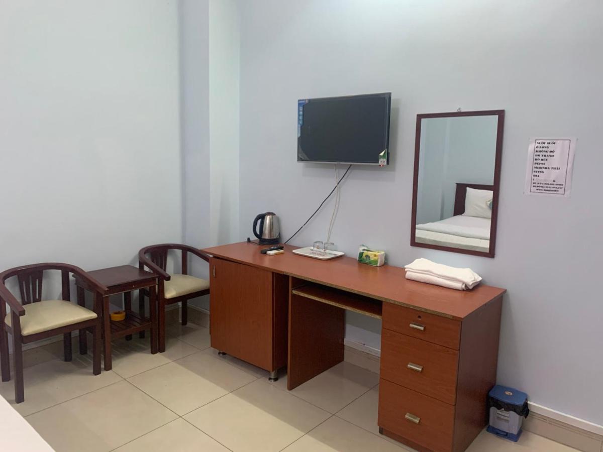 Hoang Tuan Khách sạn *