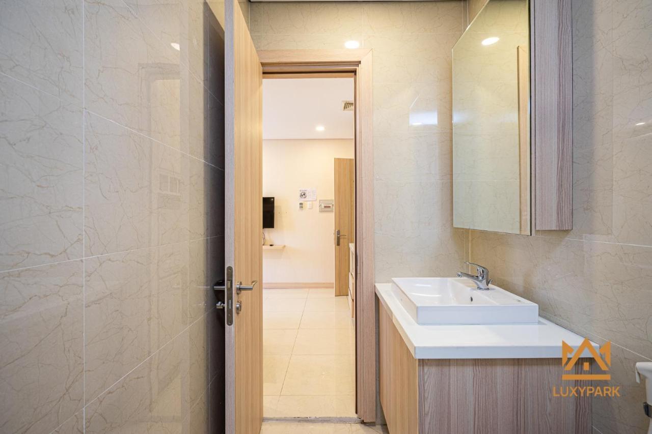 Luxy Park & - Notre Dame Aparthotel