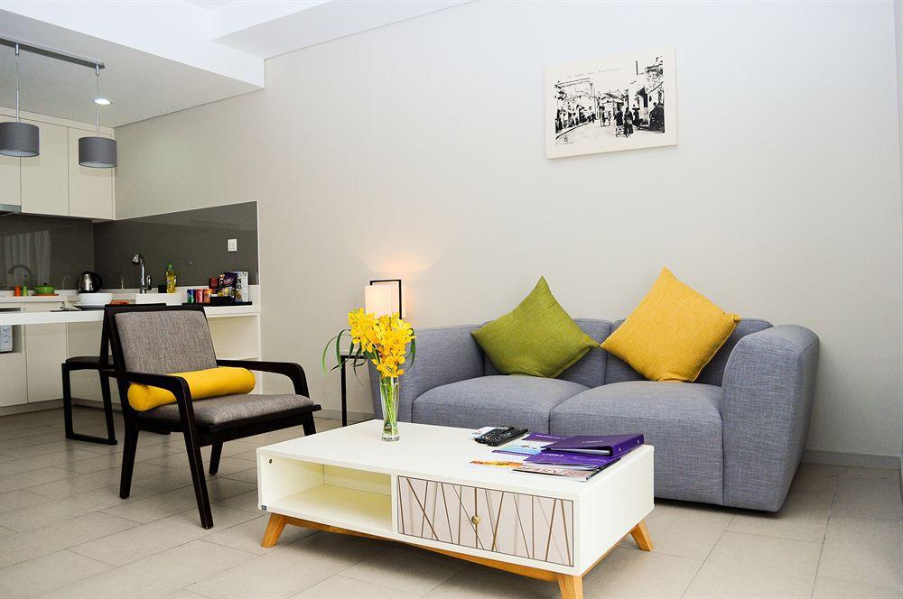 Novotel Living Saigon South Apartment