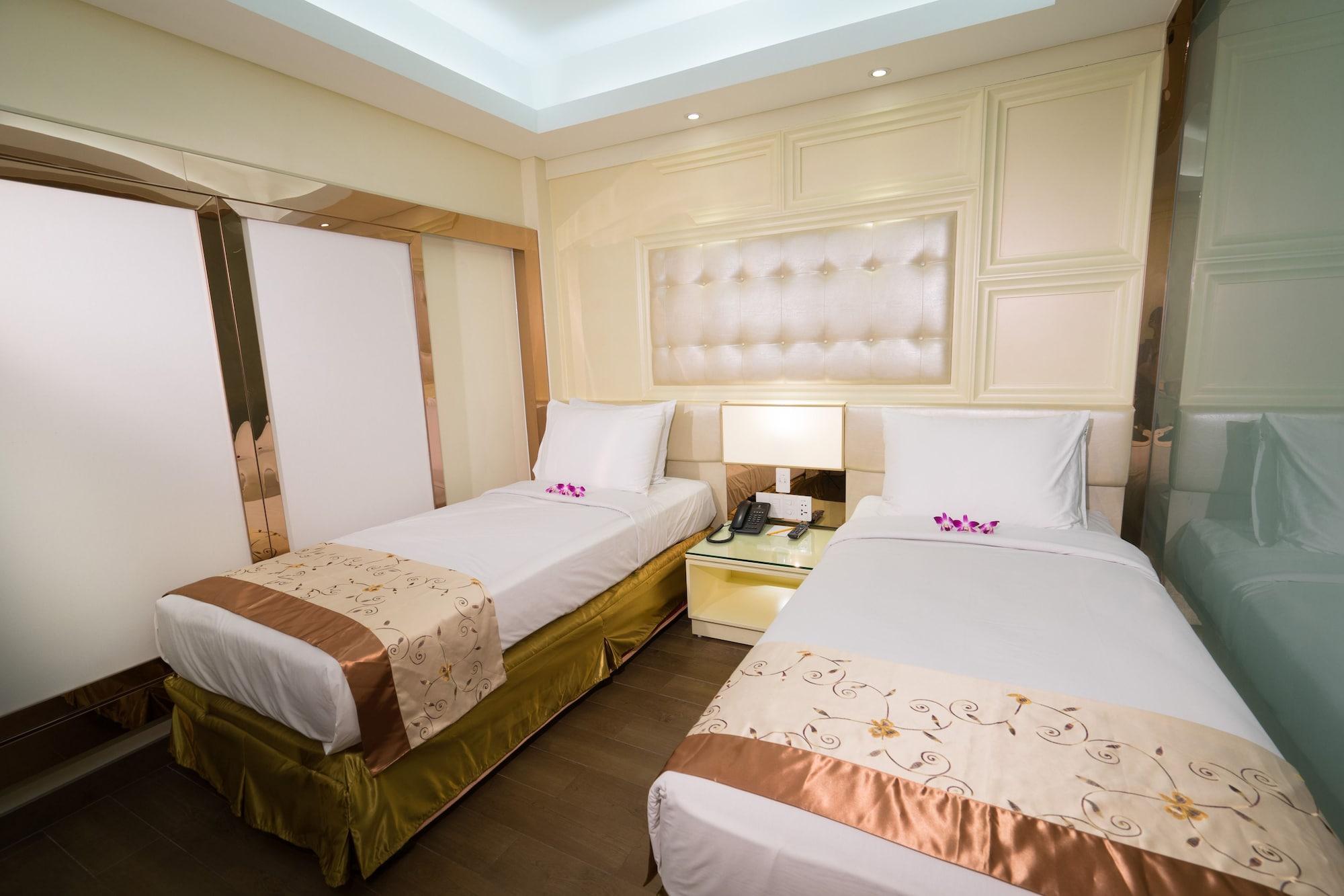 Hotel Empress 3*