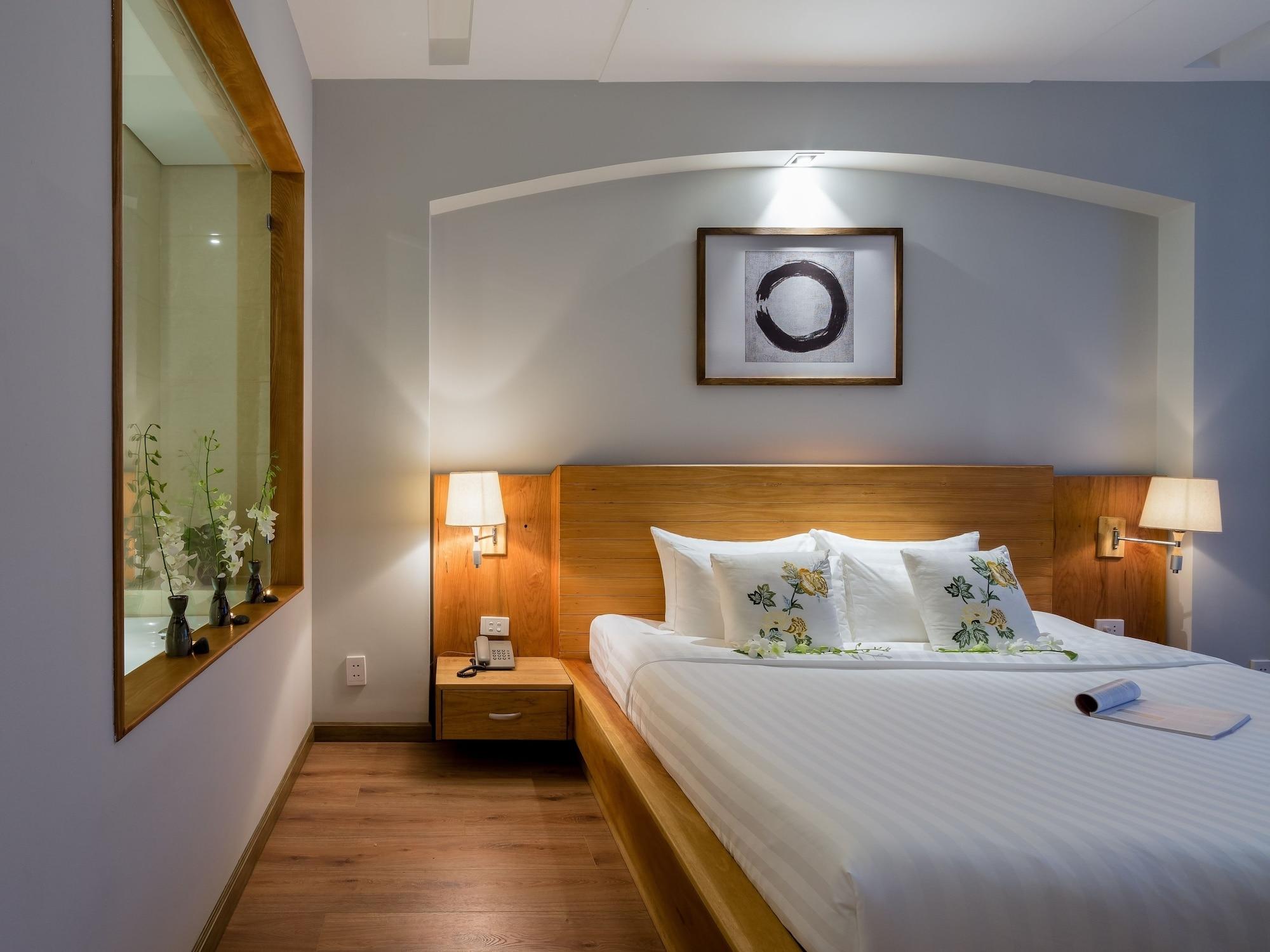 Silverland Yen Hotel 4*