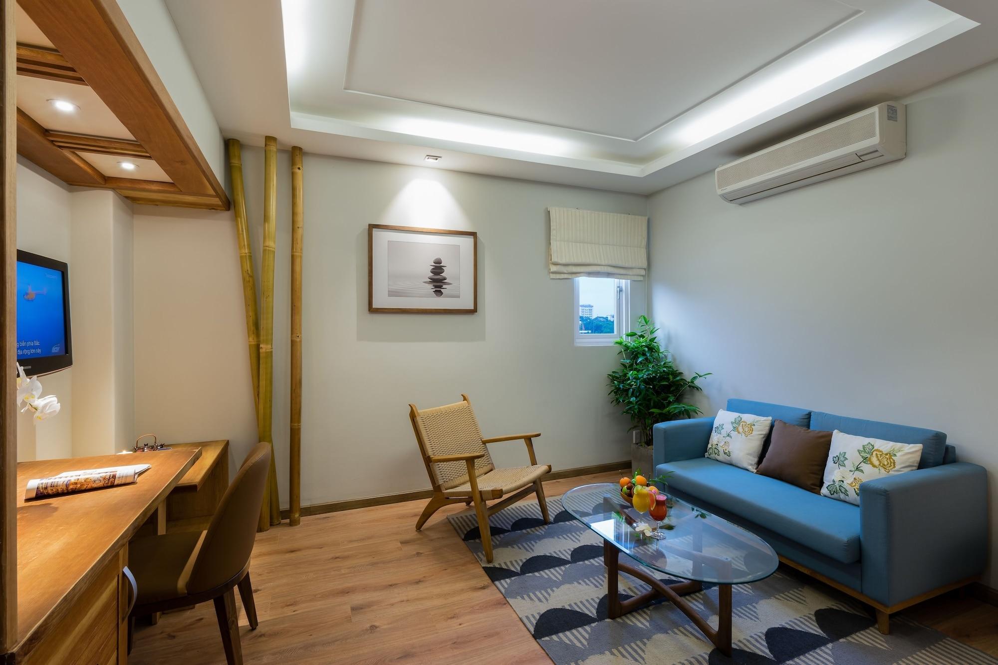 Hotel Silverland Yen 4*