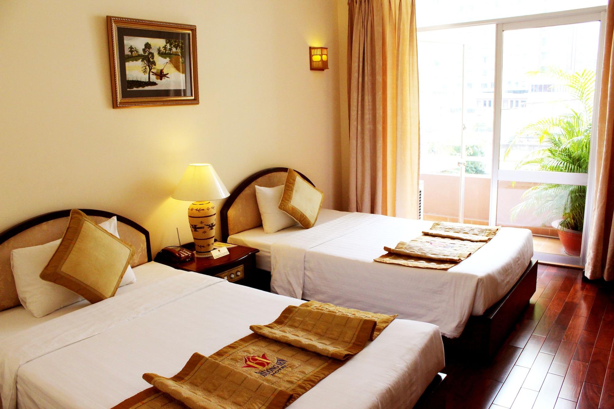 Hotel Huong Sen 3*