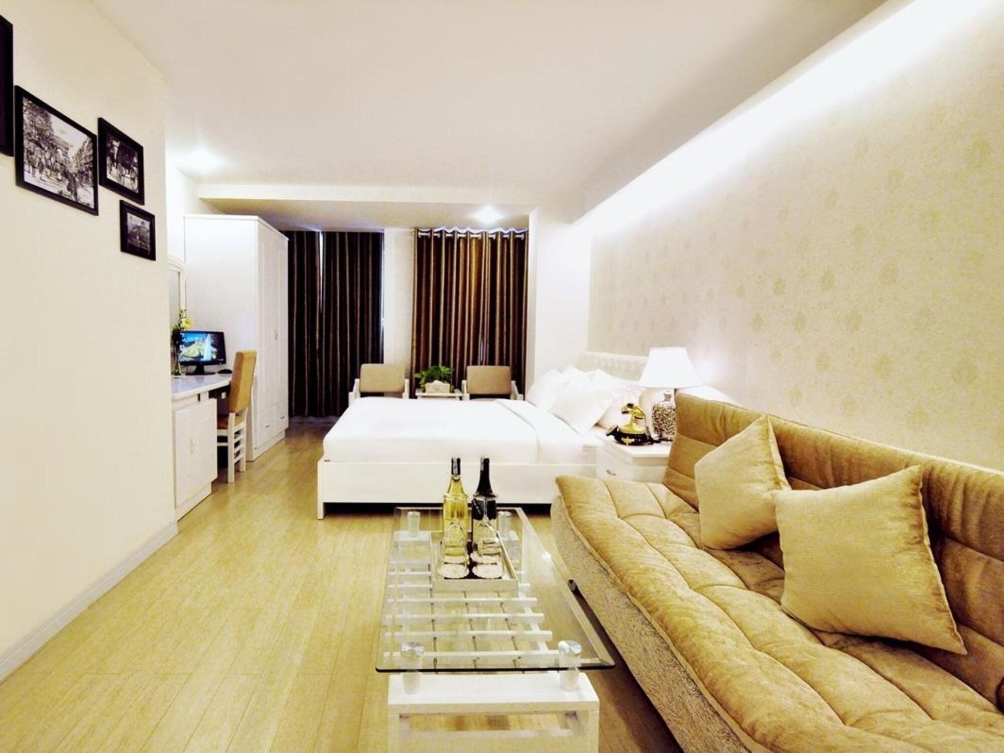 The White 8a Thai Lung Hotel 3*
