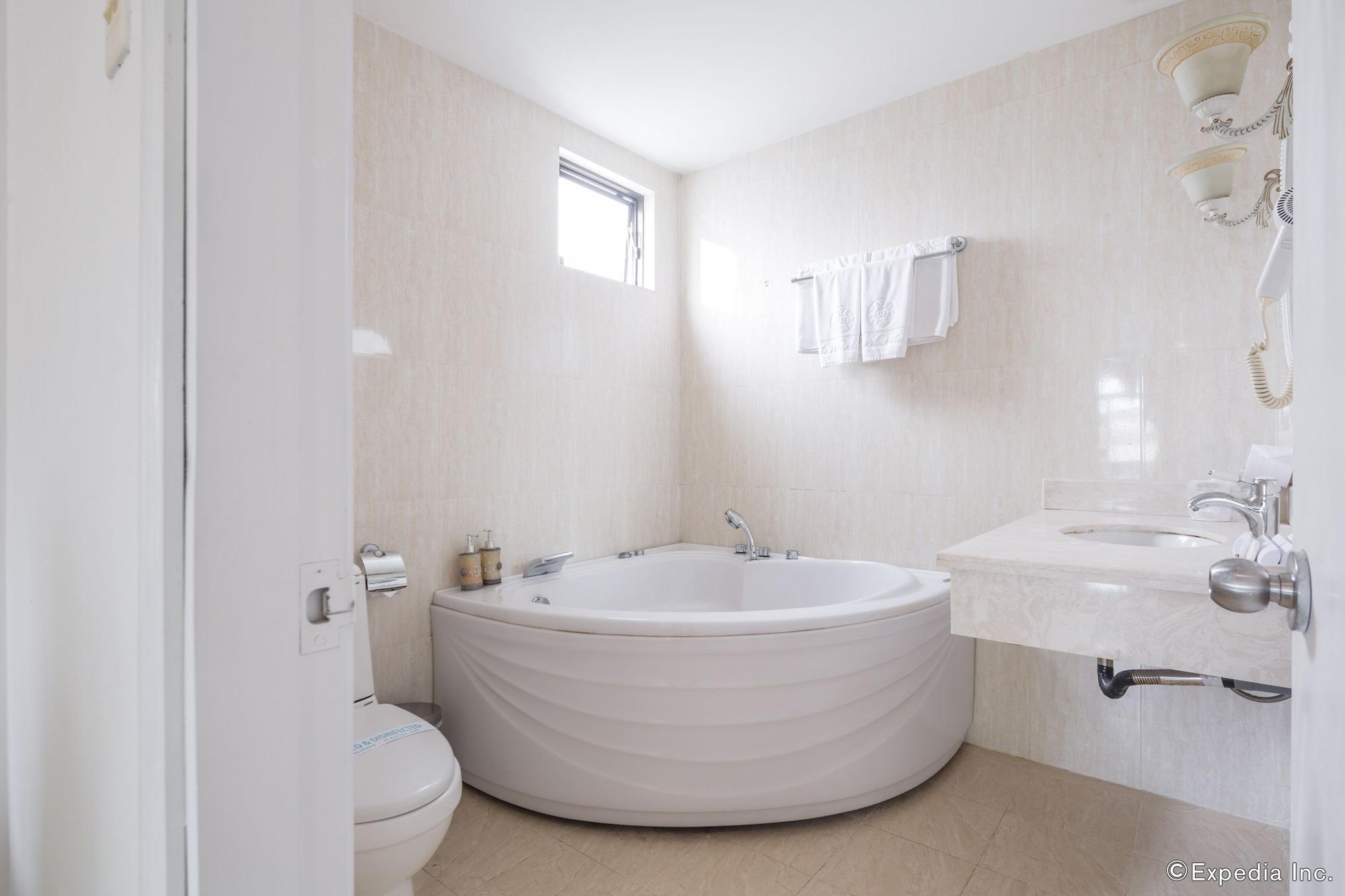 Hotel The White 8a Thai Lung