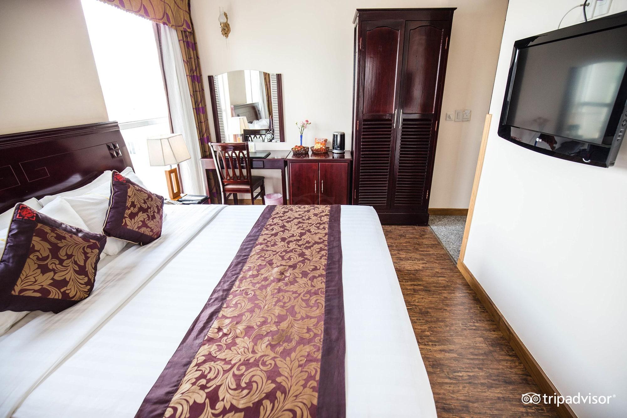 Golden Saigon Hotel