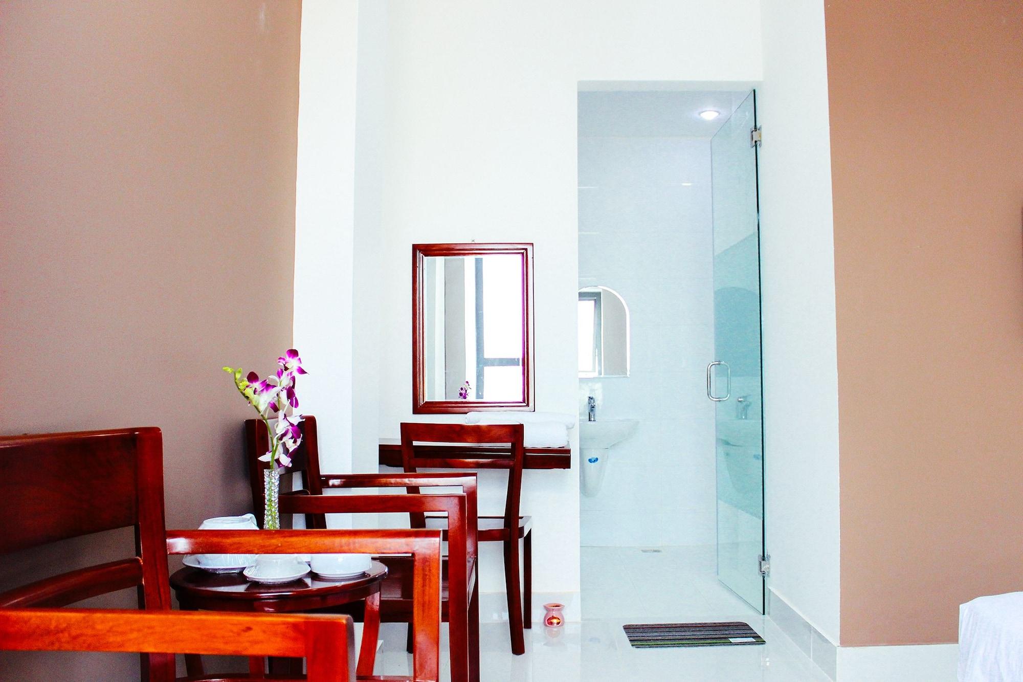 Mi Linh * Ho Chi Minh City