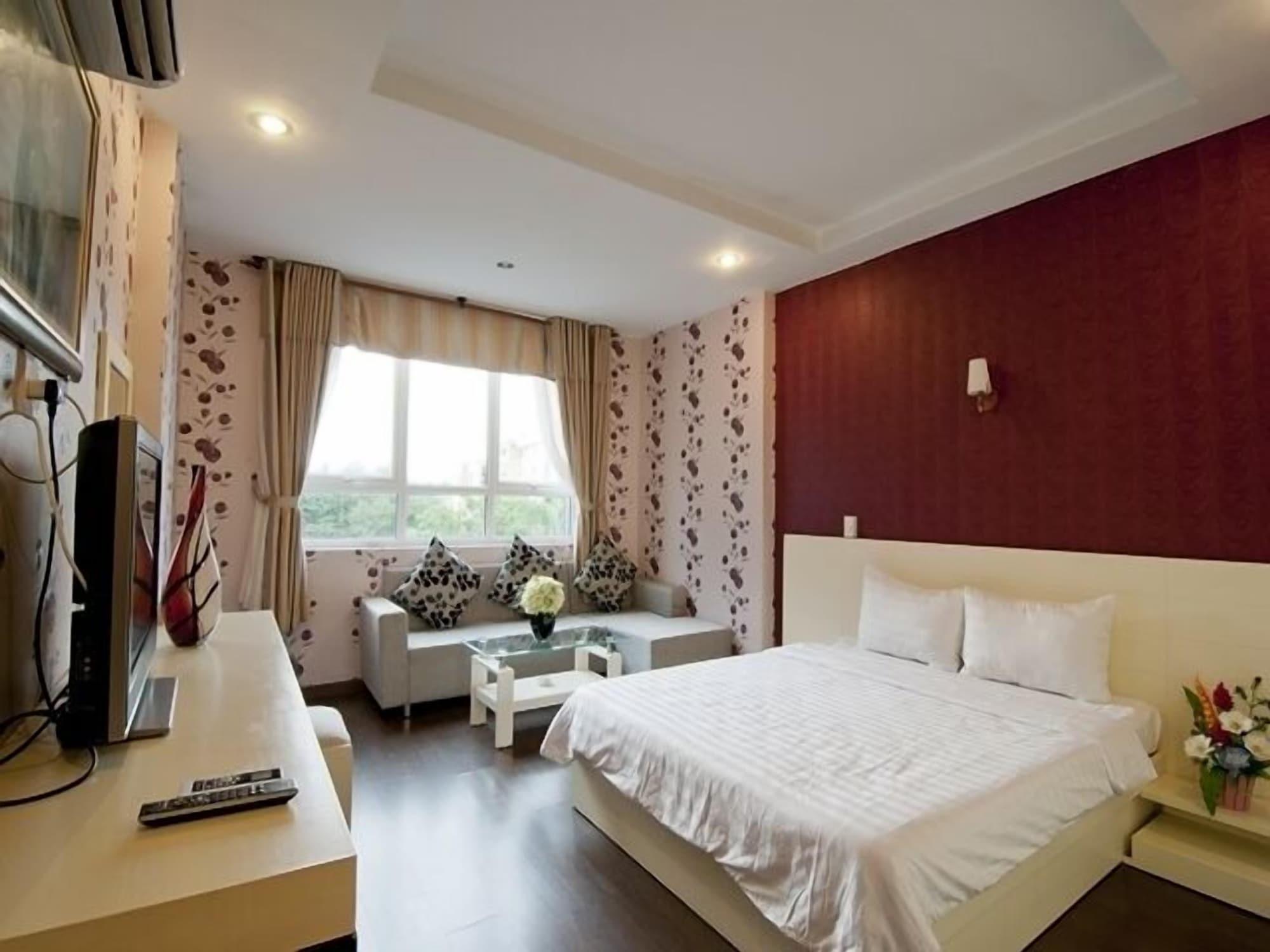 Mi Linh Hotel *