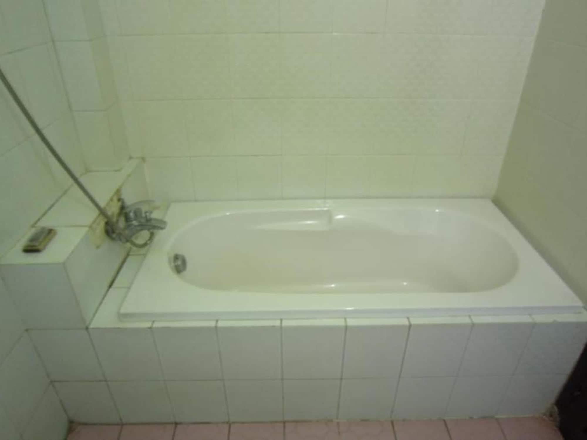 Hoa Thinh Hotel Ho Chi Minh City