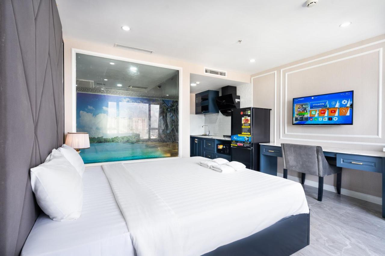The Arrivals From Sunland 3*