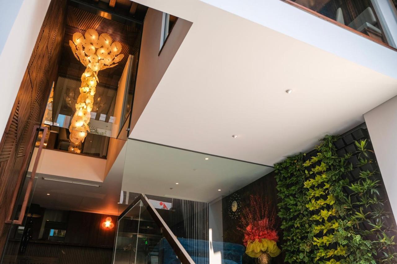 Signature Boutique 3*