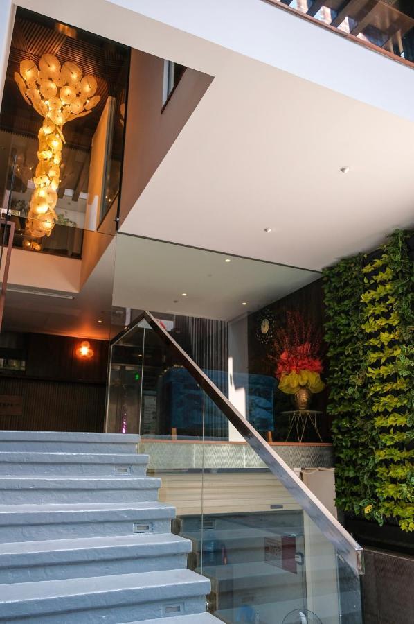 Signature Boutique 3* Ho Chi Minh City