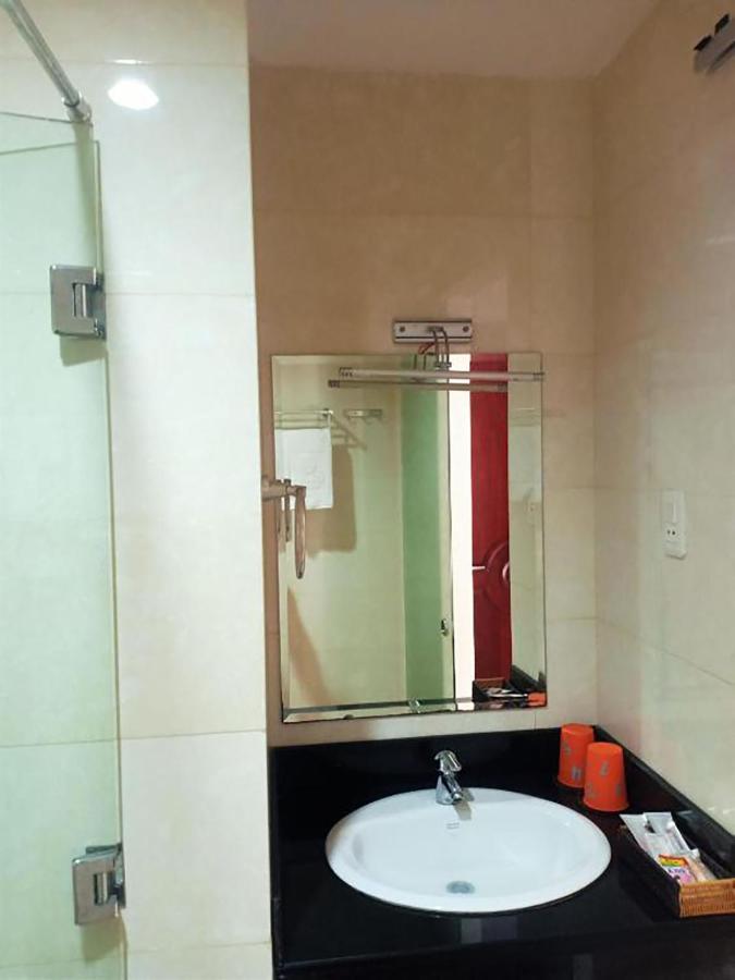 Valentine Boutique - 29 Bui Vien Street 3* TP. Hồ Chí Minh