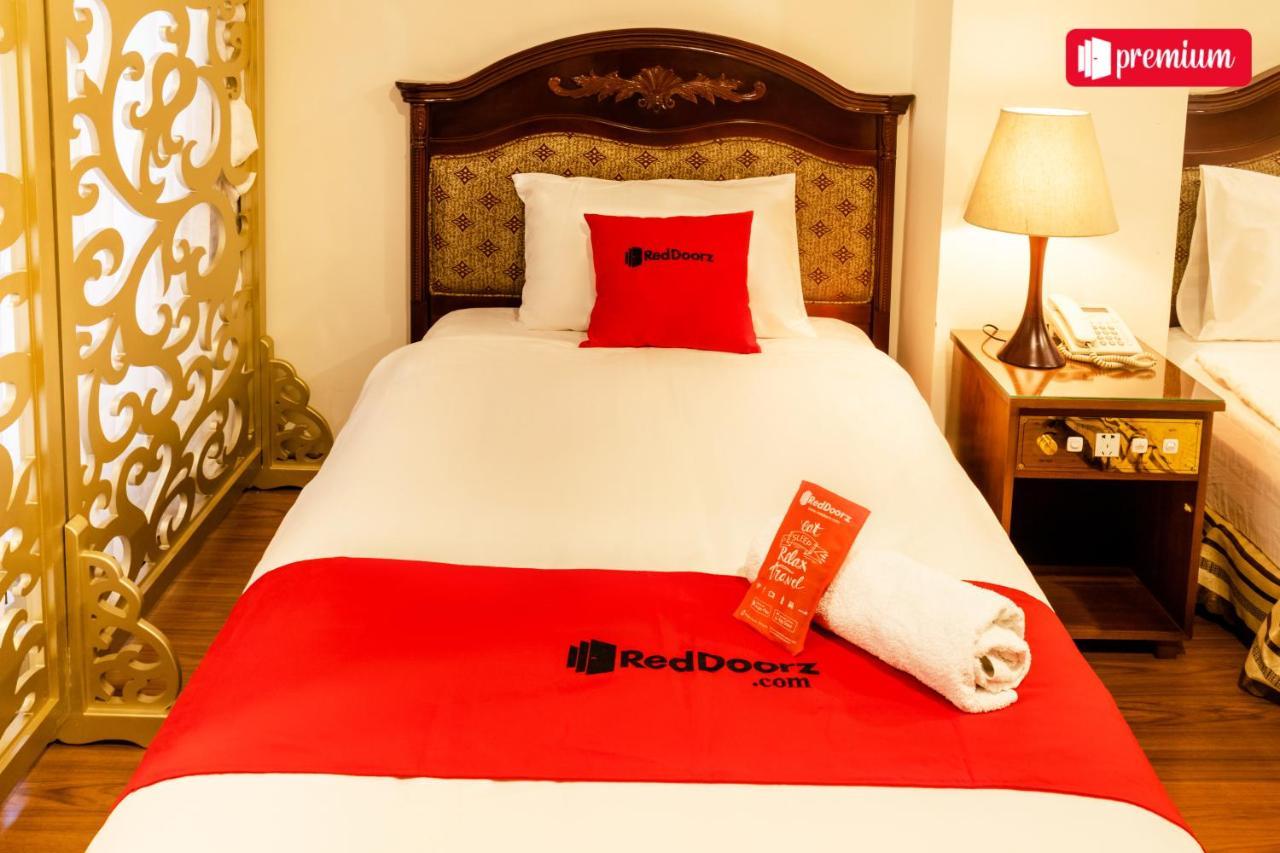Reddoorz Thanh Binh Tran Trong Cung * Ho Chi Minh City