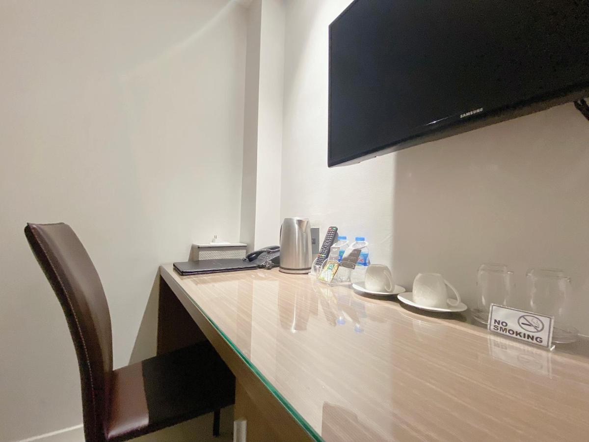 Khách sạn The Luxe