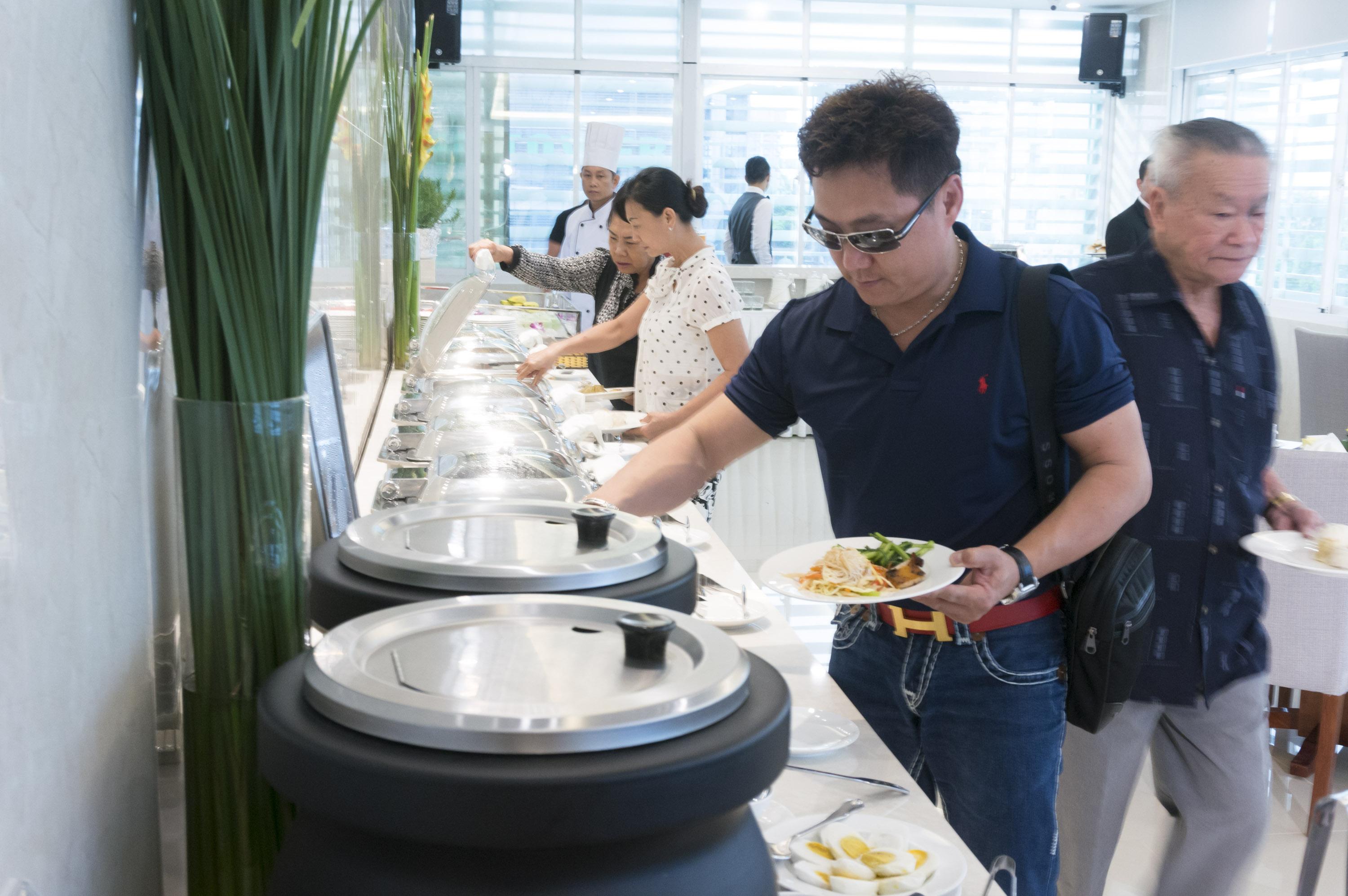 Hotel Aristo Saigon 4*