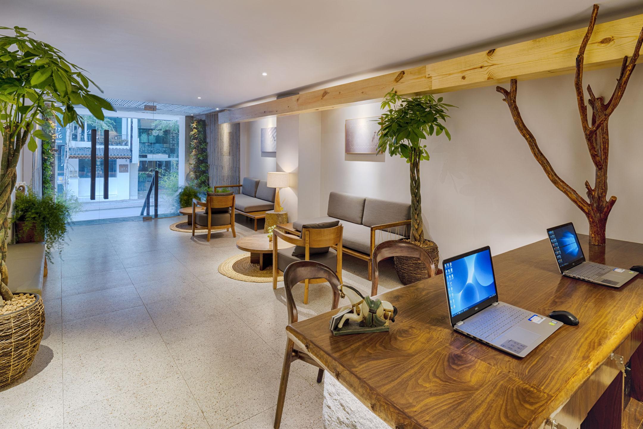 Silverland Min Hotel 3*