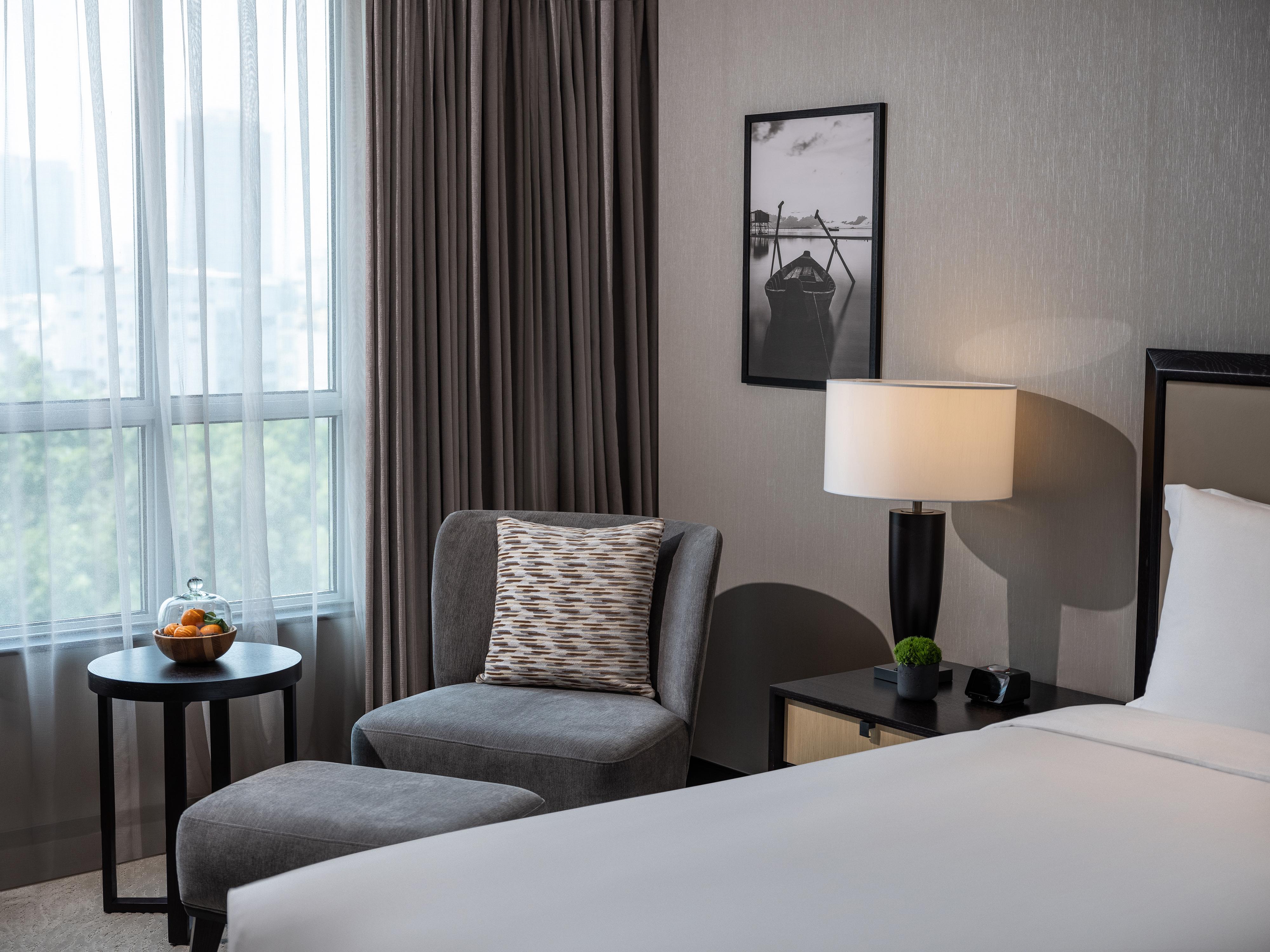 Hotel New World Saigon 5*