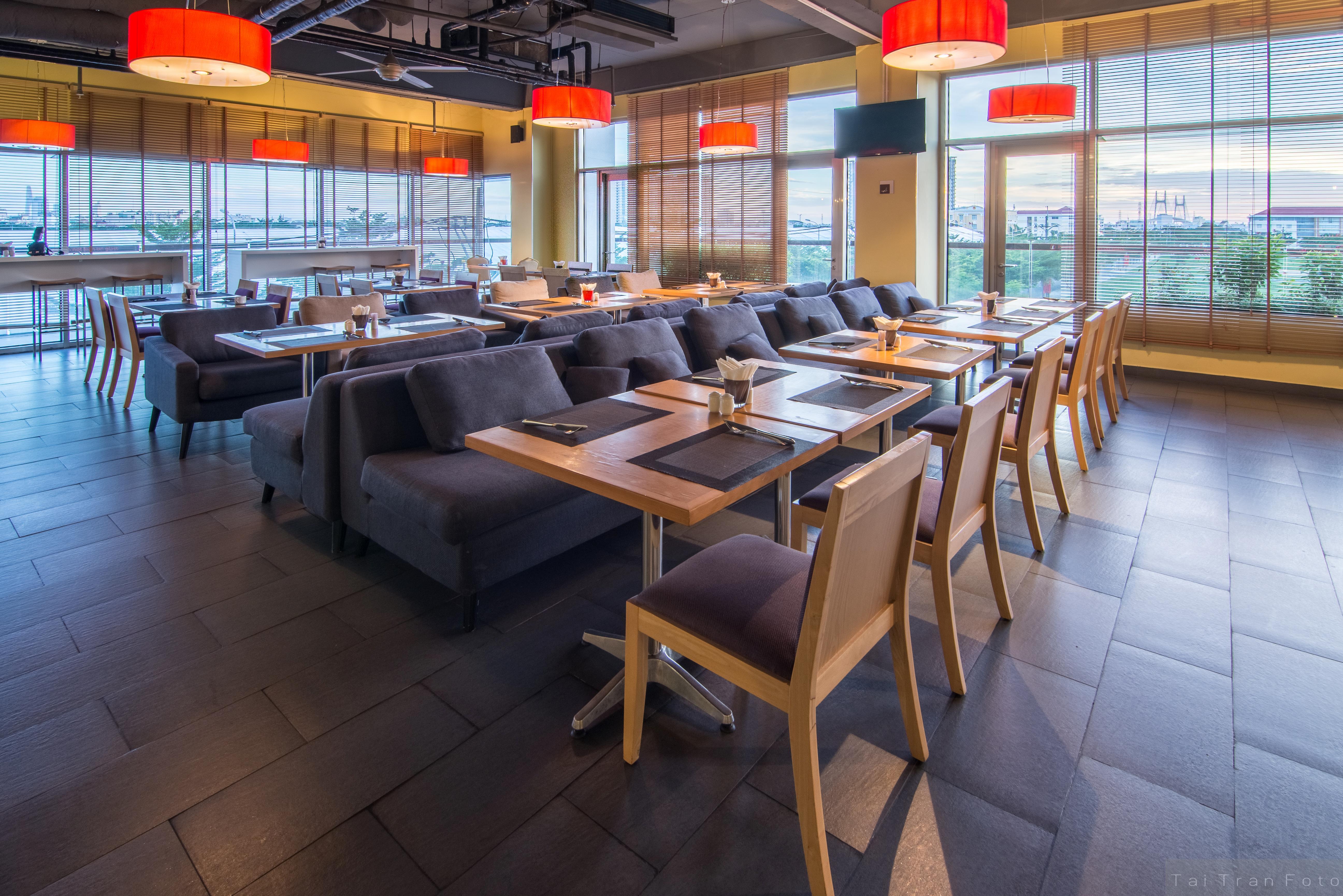 Hotel Ibis Saigon South 3*