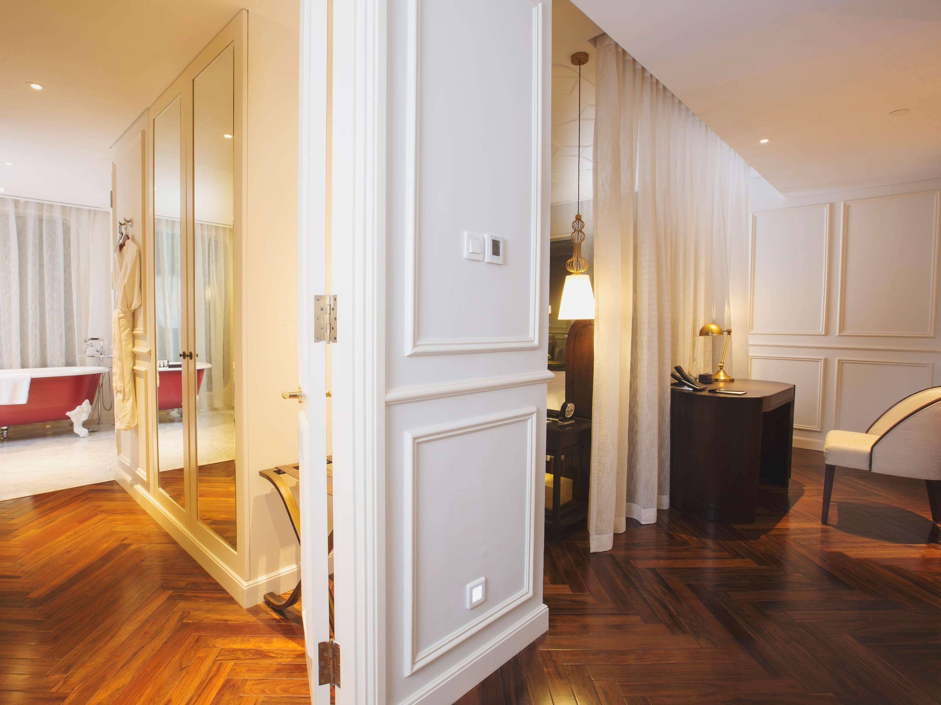 Hotel Des Arts Saigon Mgallery Collection 5*
