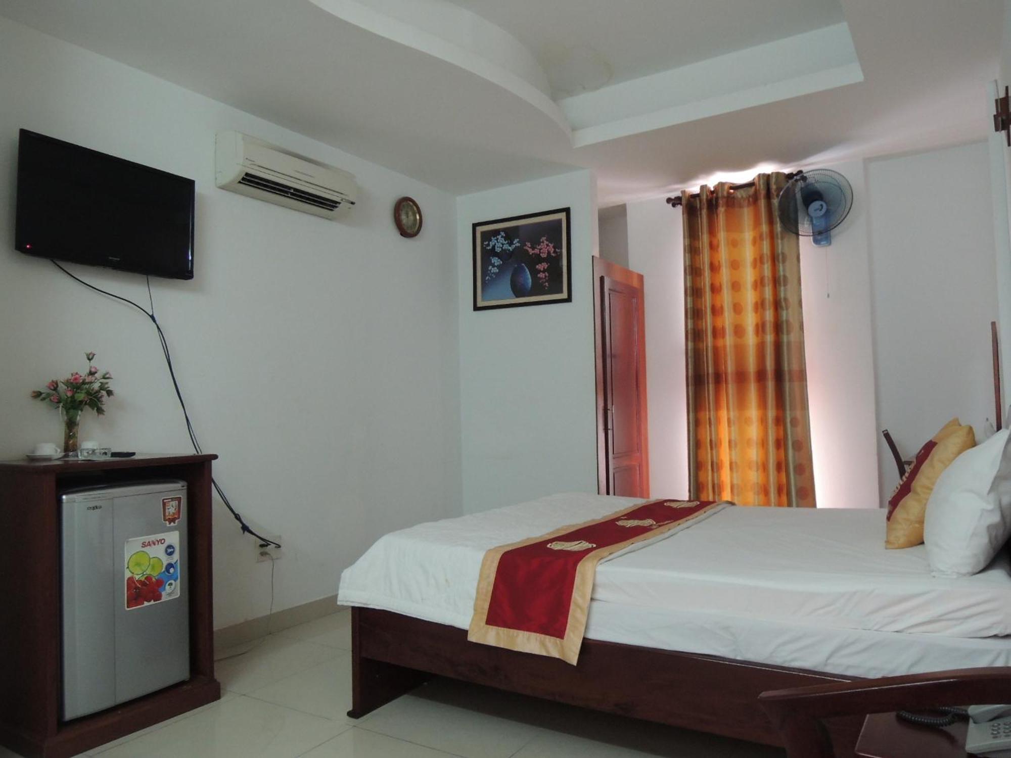 Hotel Minh Chau