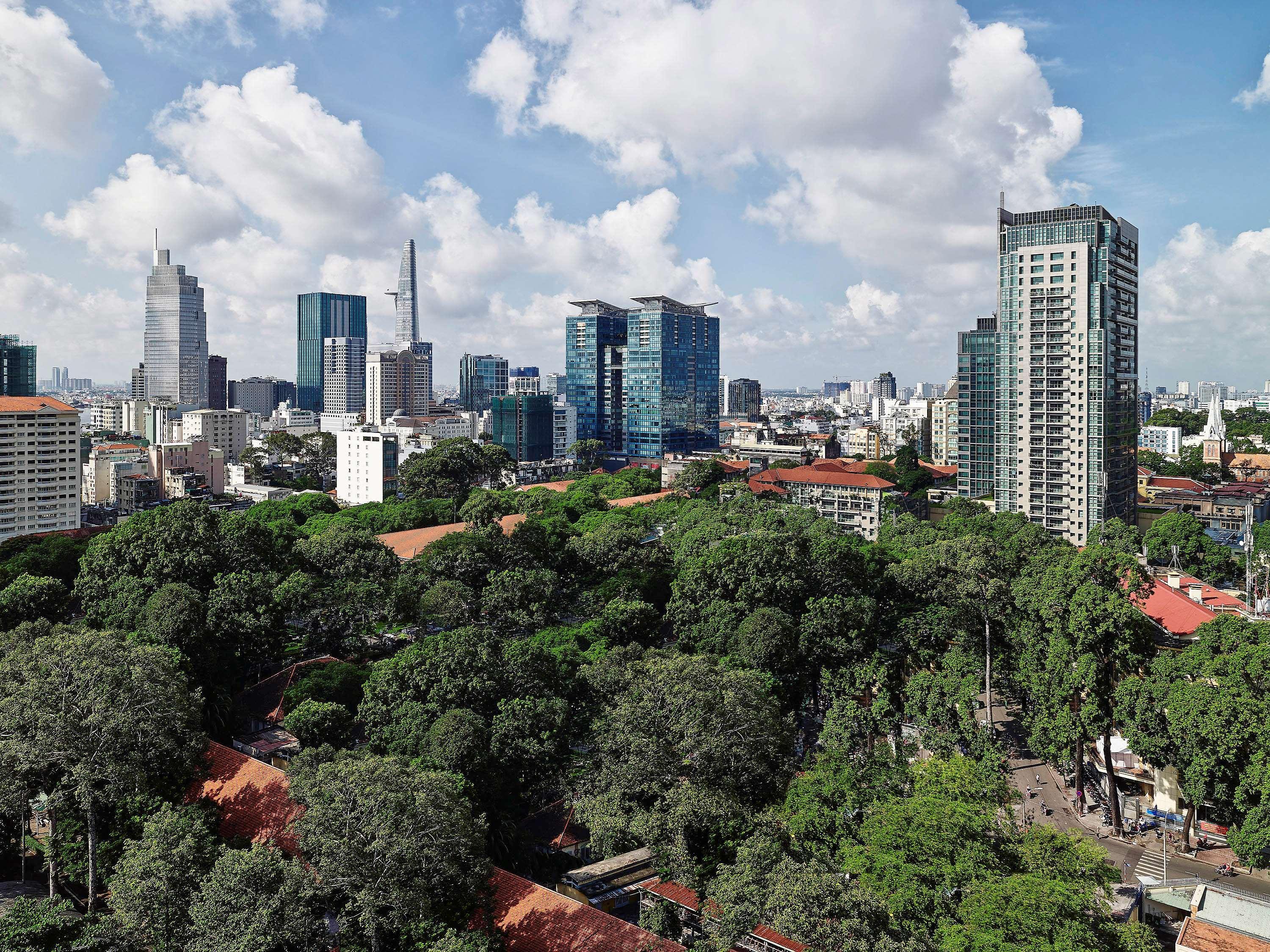 Hotel Sofitel Saigon Plaza 5*
