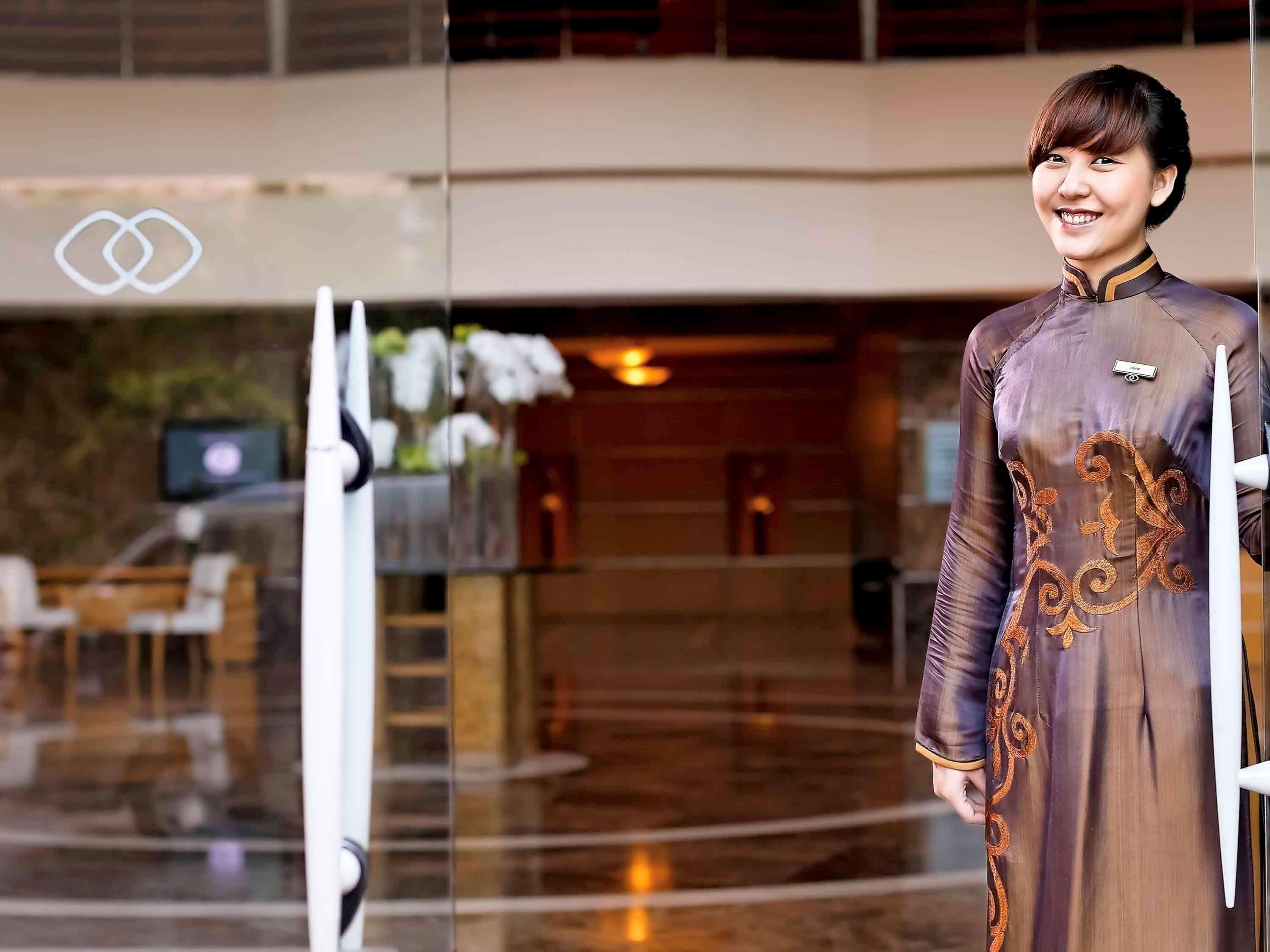 Sofitel Saigon Plaza Hotel