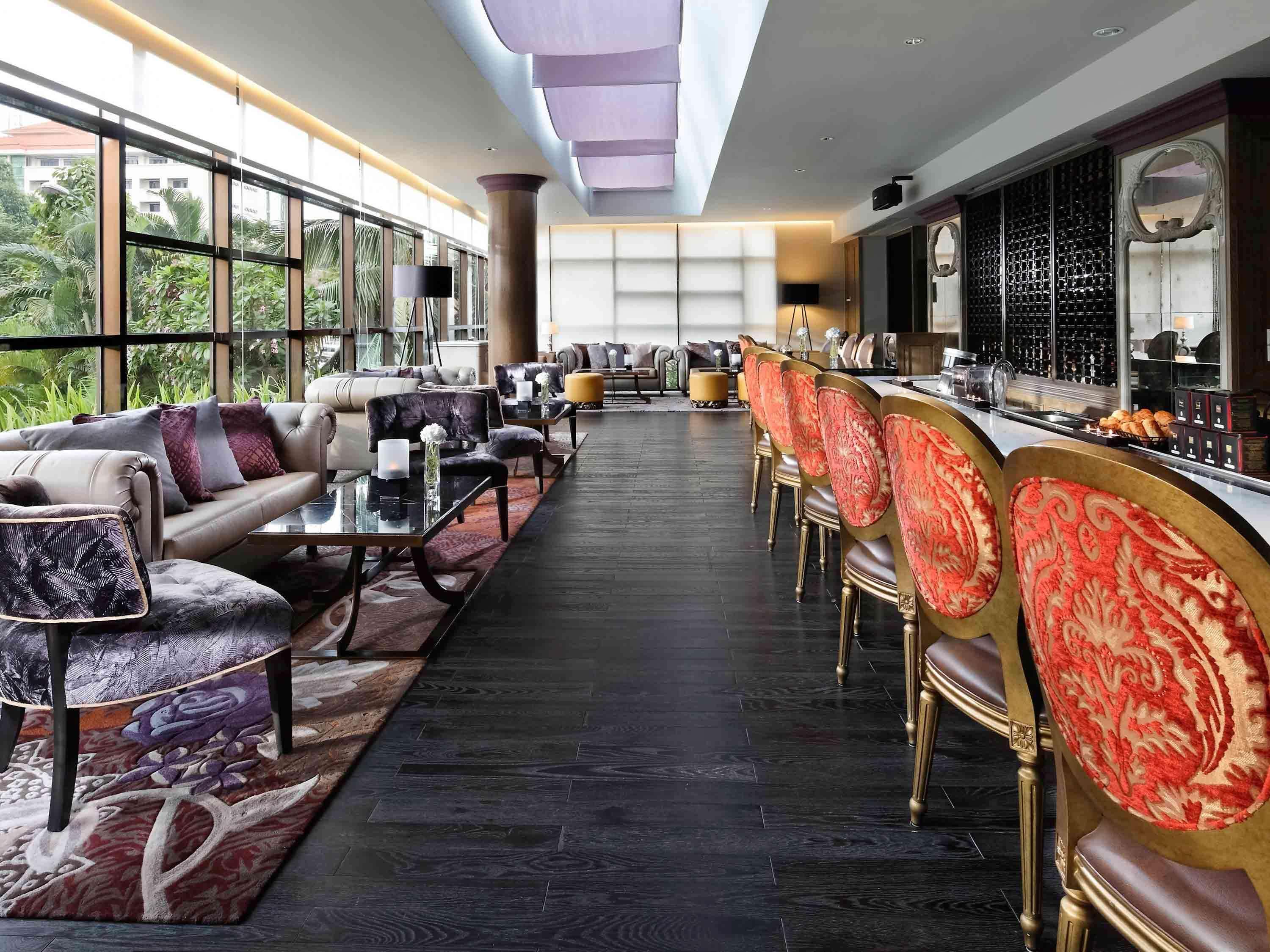 Sofitel Saigon Plaza Hotel 5*
