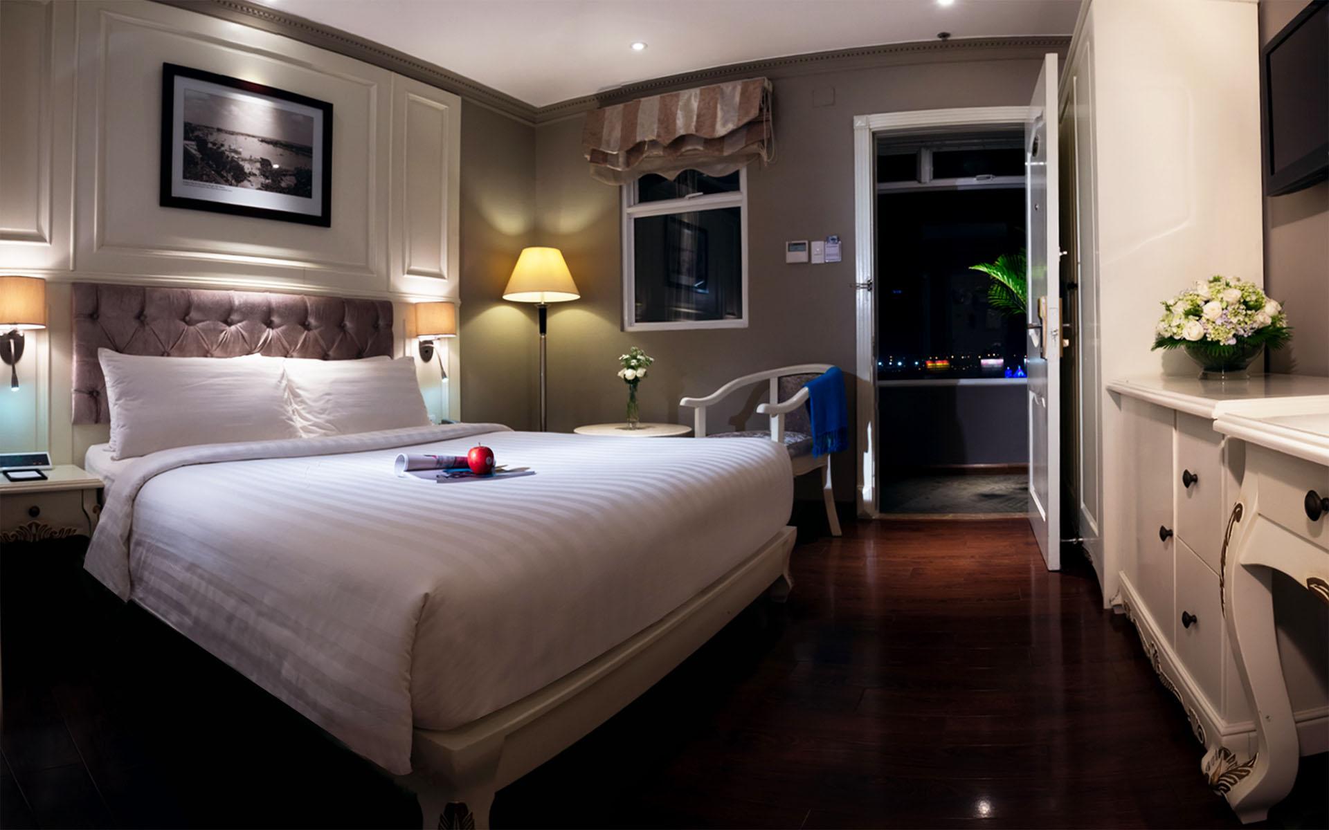 Silverland Jolie 4*