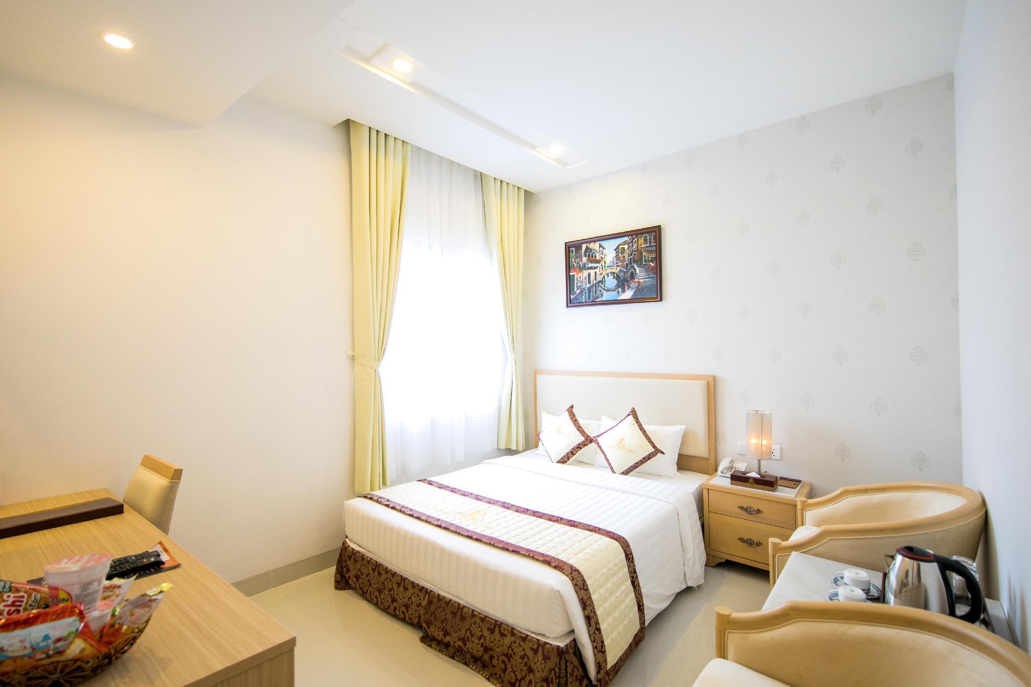 Hotel Le Saigon 3*