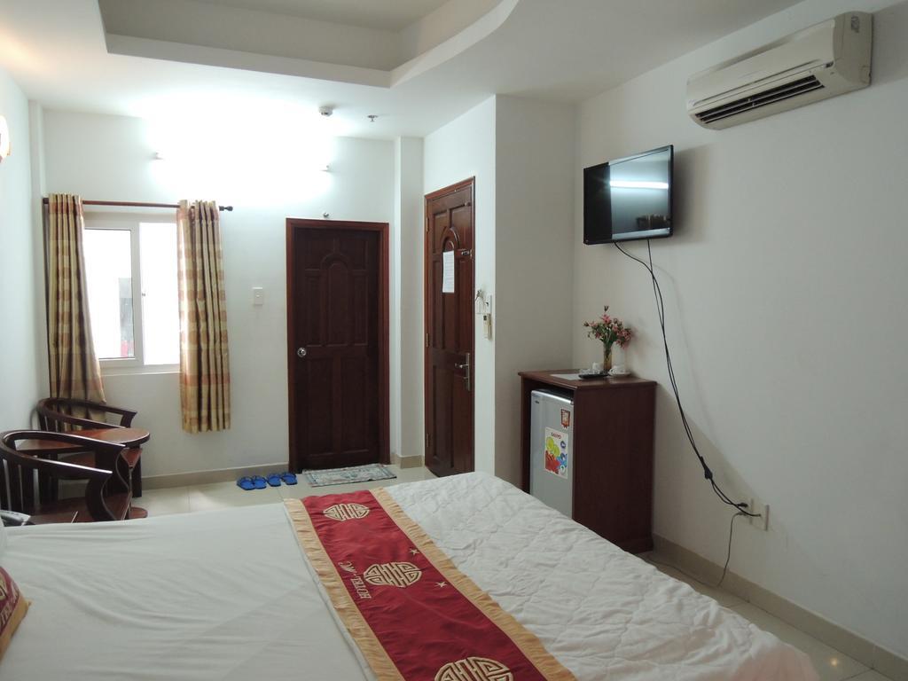 Minh Chau Hotel Ho Chi Minh City