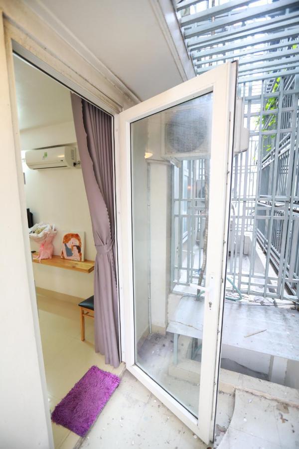 Du 1 Khách sạn hẻo lánh