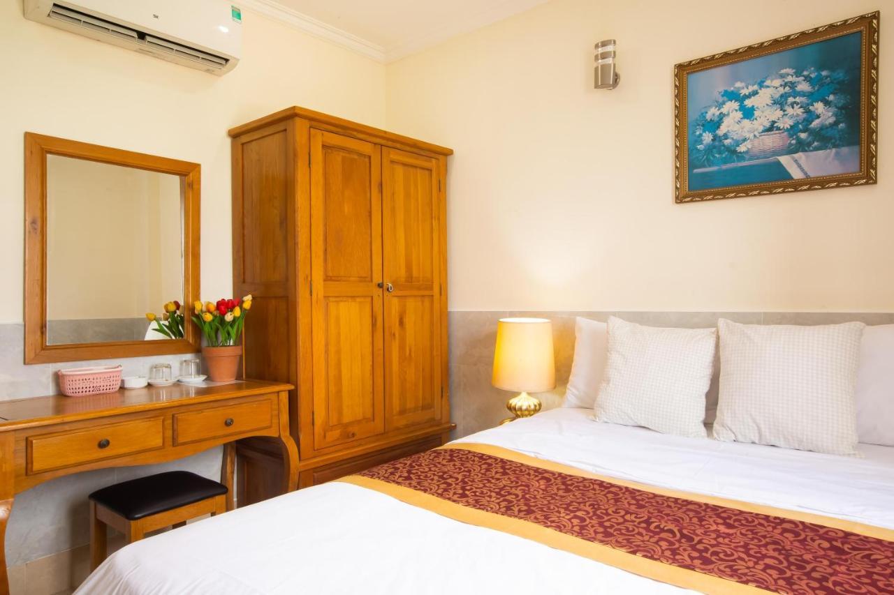 Hotel Atana 2*