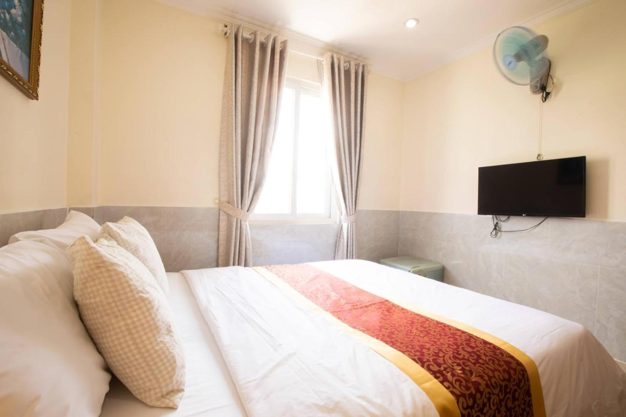 Atana Hotel Ho Chi Minh City