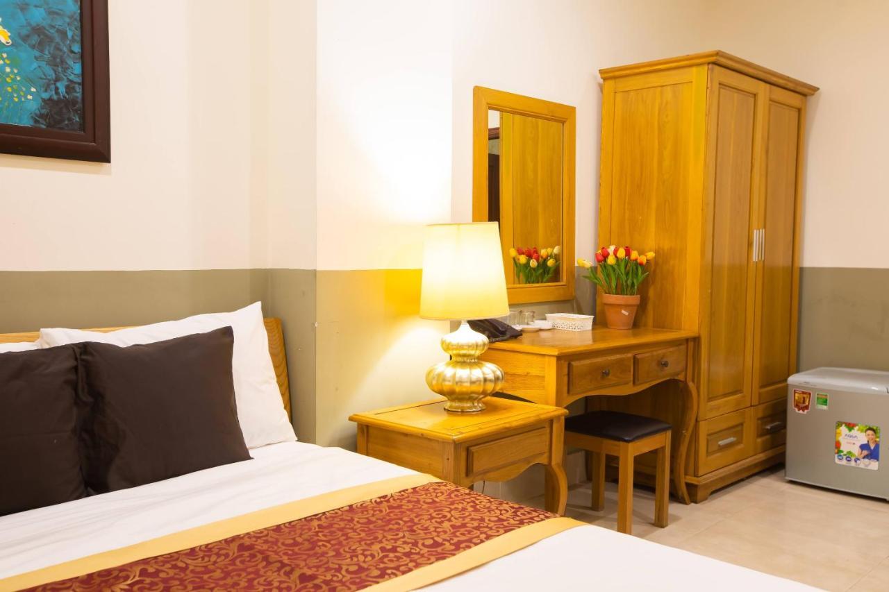Hotel Atana 2*