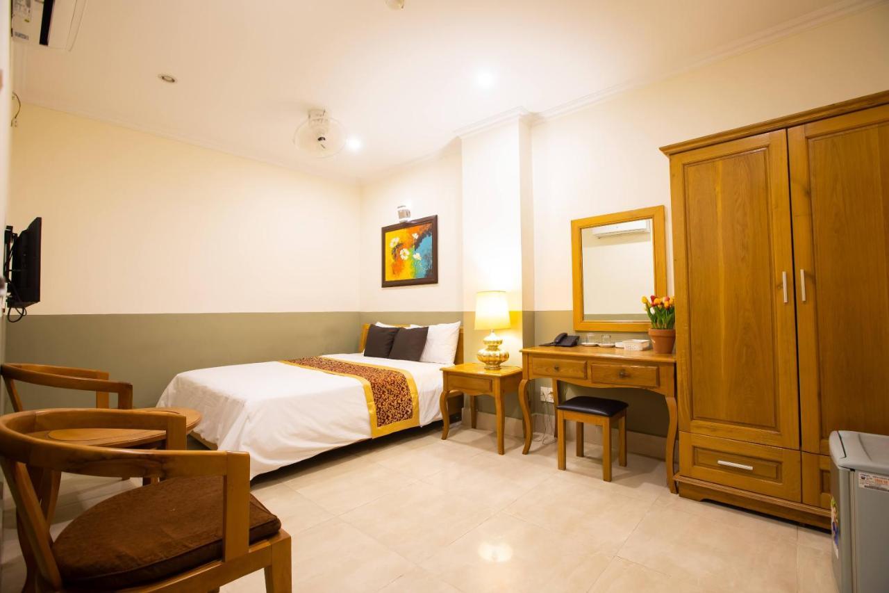Atana Hotel 2*