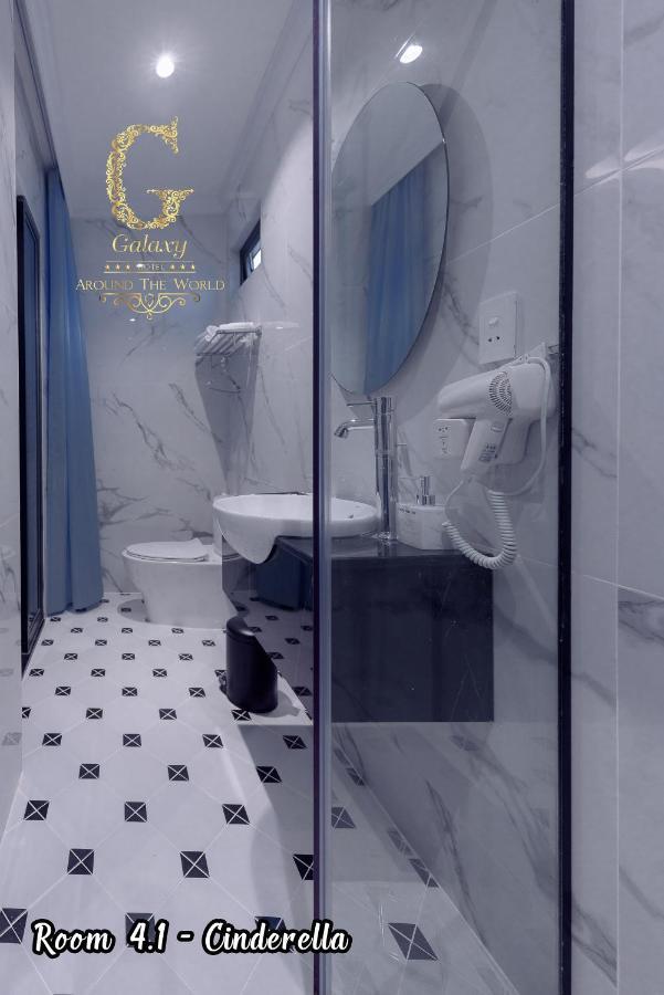Cinta hotel Galaxy 2